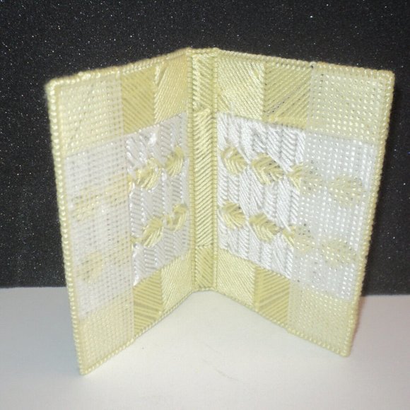 Needlepoint Handmade Memo Book Cover Yellow & White 5 3/8" x 3 1/2" Vintage New - Picture 4 of 4